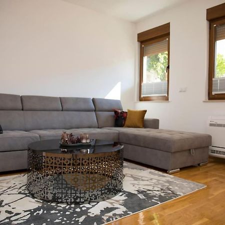 Apartment Divine Mostar Extérieur photo
