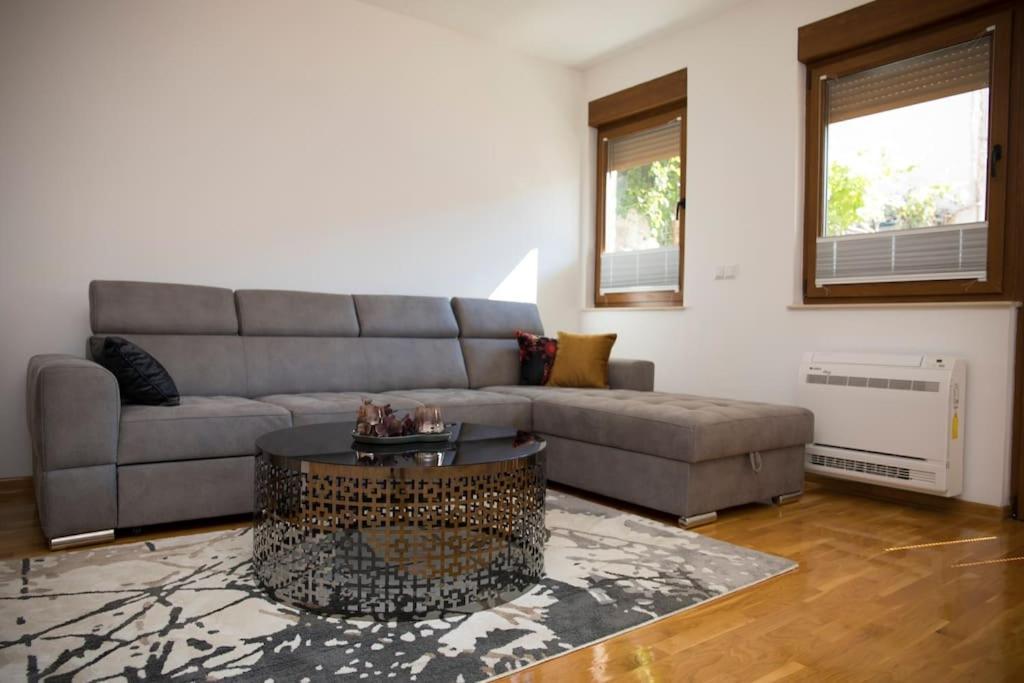 Apartment Divine Mostar Extérieur photo