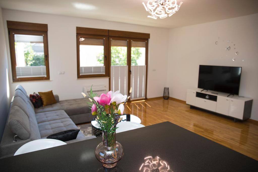 Apartment Divine Mostar Extérieur photo